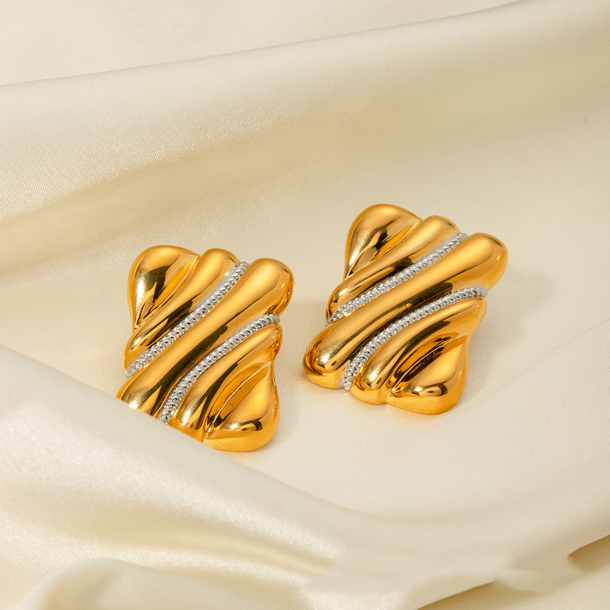 Valencia Earrings