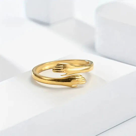 Hug Ring